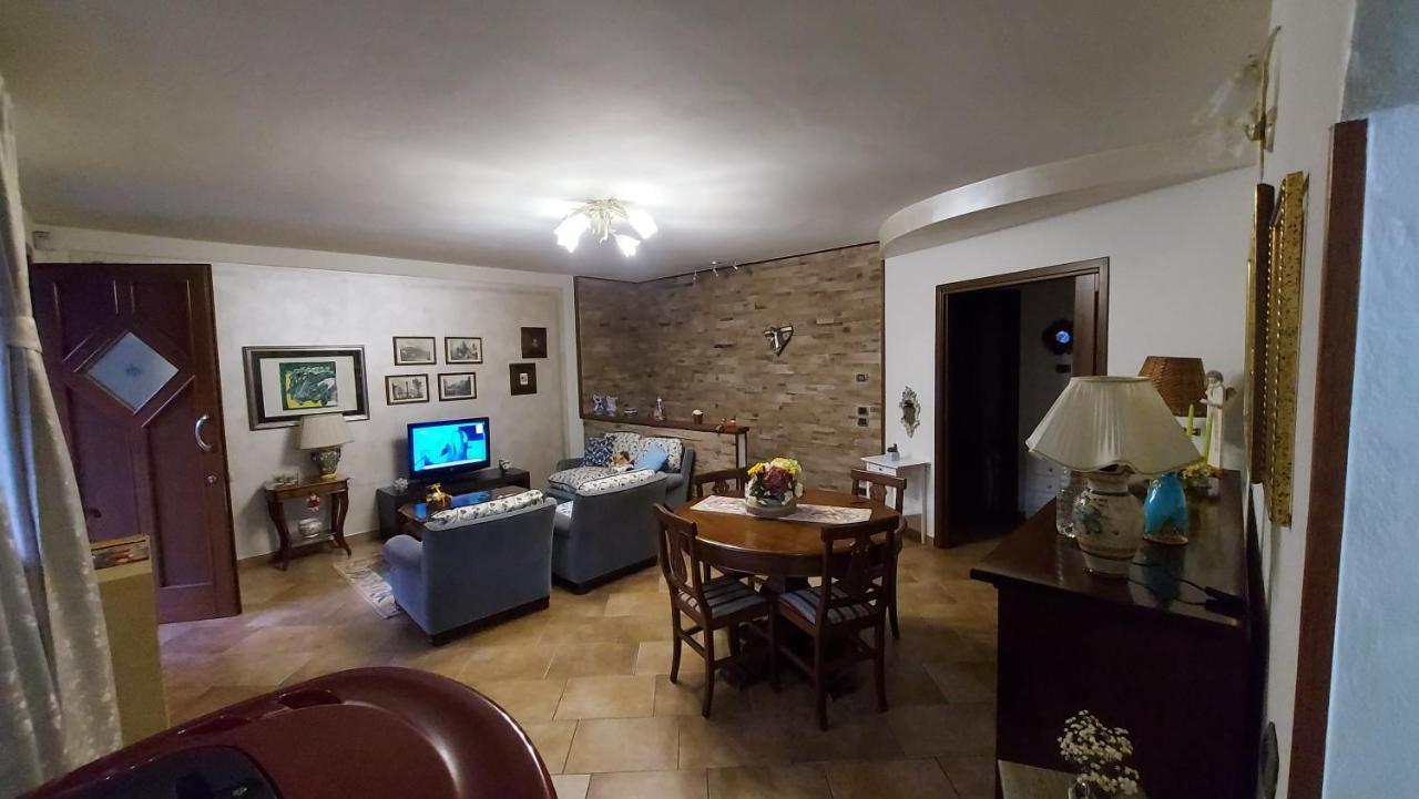 Capo di Ponte B&B La Rosa Celtica المظهر الخارجي الصورة